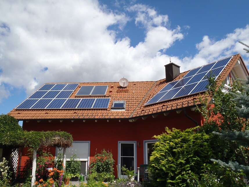 Solarzellen auf Leipziger Dach